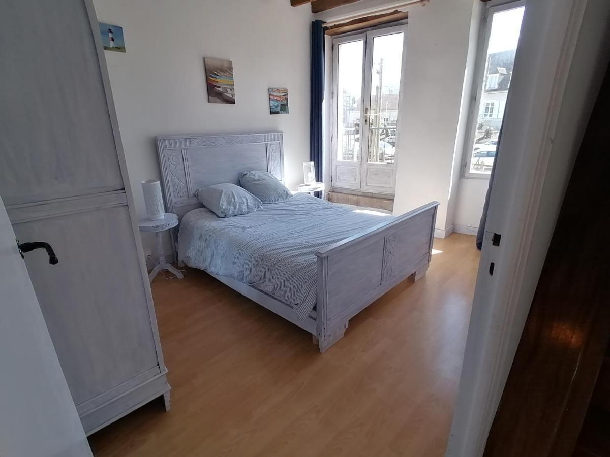 Hotier Des Fees Villa Andryes Eksteriør bilde